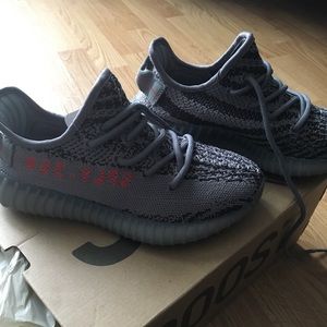 Yeezy Boost 350 V2 Grey Black/Red